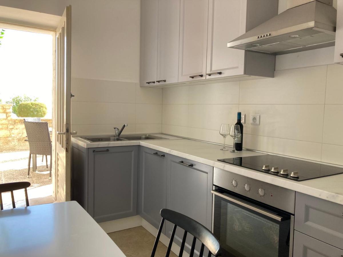 Apartment Sea View Preko Exterior photo