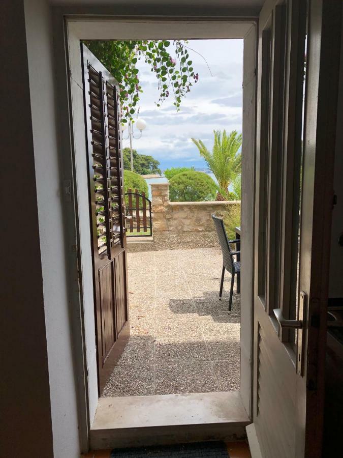 Apartment Sea View Preko Exterior photo